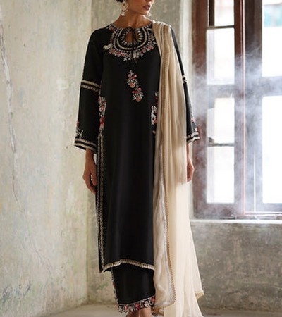 Nida Azwer Wedding & Party Wear Dresses Collection 2022
