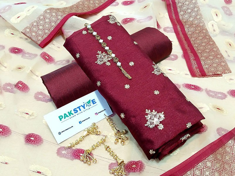 Banarsi Style Raw Silk Dresses 2025 Online in Pakistan