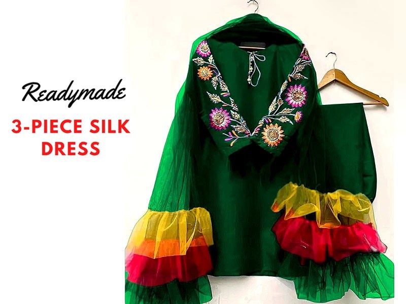 Readymade Dresses Online Shopping in Pakistan