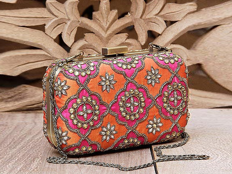 Fancy Party Wear & Bridal Clutches in Pakistan