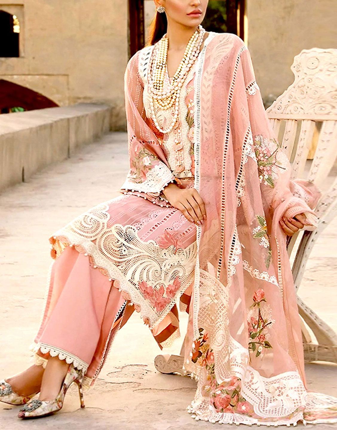 Luxurious Schiffli Embroidered Lawn Dress with 4-Side Embroidered Organza Dupatta Price in Pakistan