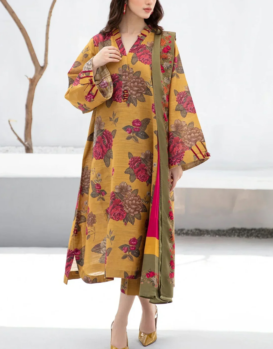 VS Printed Lawn Suit with Lawn Dupatta Price in Pakistan