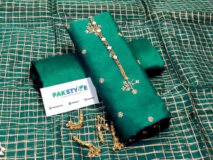 Banarsi Style Embroidered Raw Silk Dress with Organza Check Design Dupatta Price in Pakistan