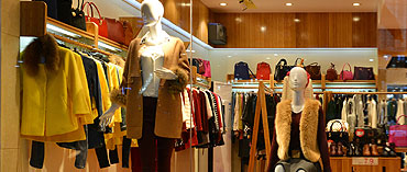 Under Rs.2000 Dresses
