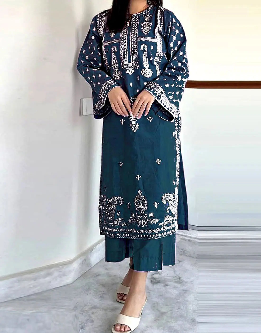 Stunning 2-Piece Embroidered Dhanak Dress for Daily Wear