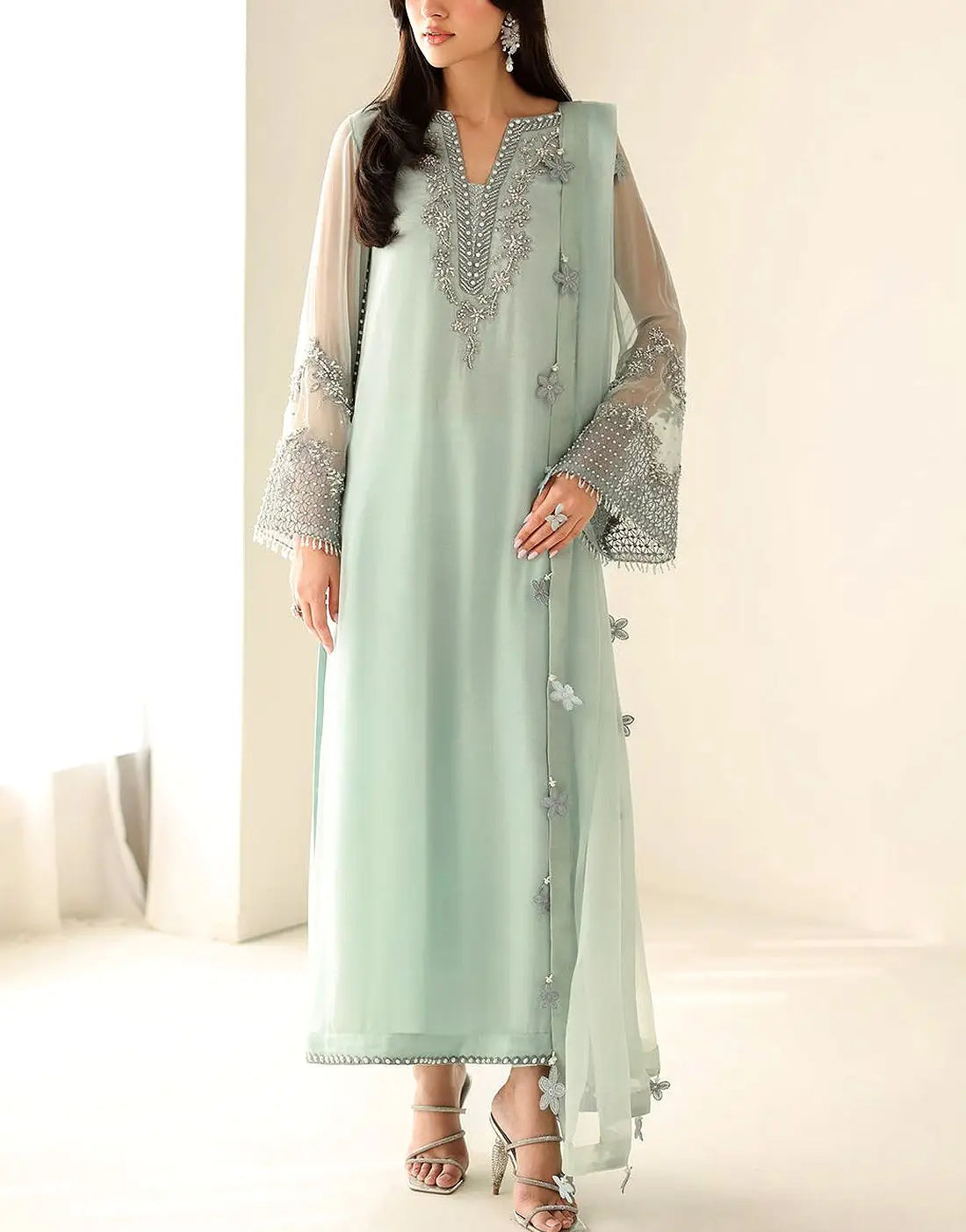 Sophisticated Mint Green Chiffon Formal Party Dress with Rich Hand‑Embellished Neckline & Sleeves