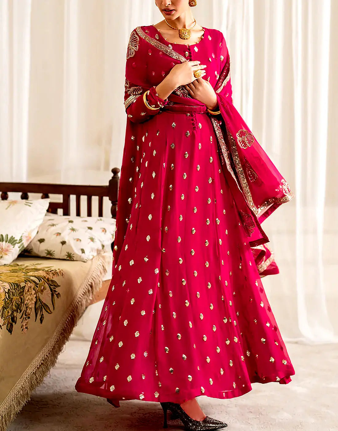 Elegant Embroidered Atishi Chiffon Wedding Dress with Chiffon Dupatta