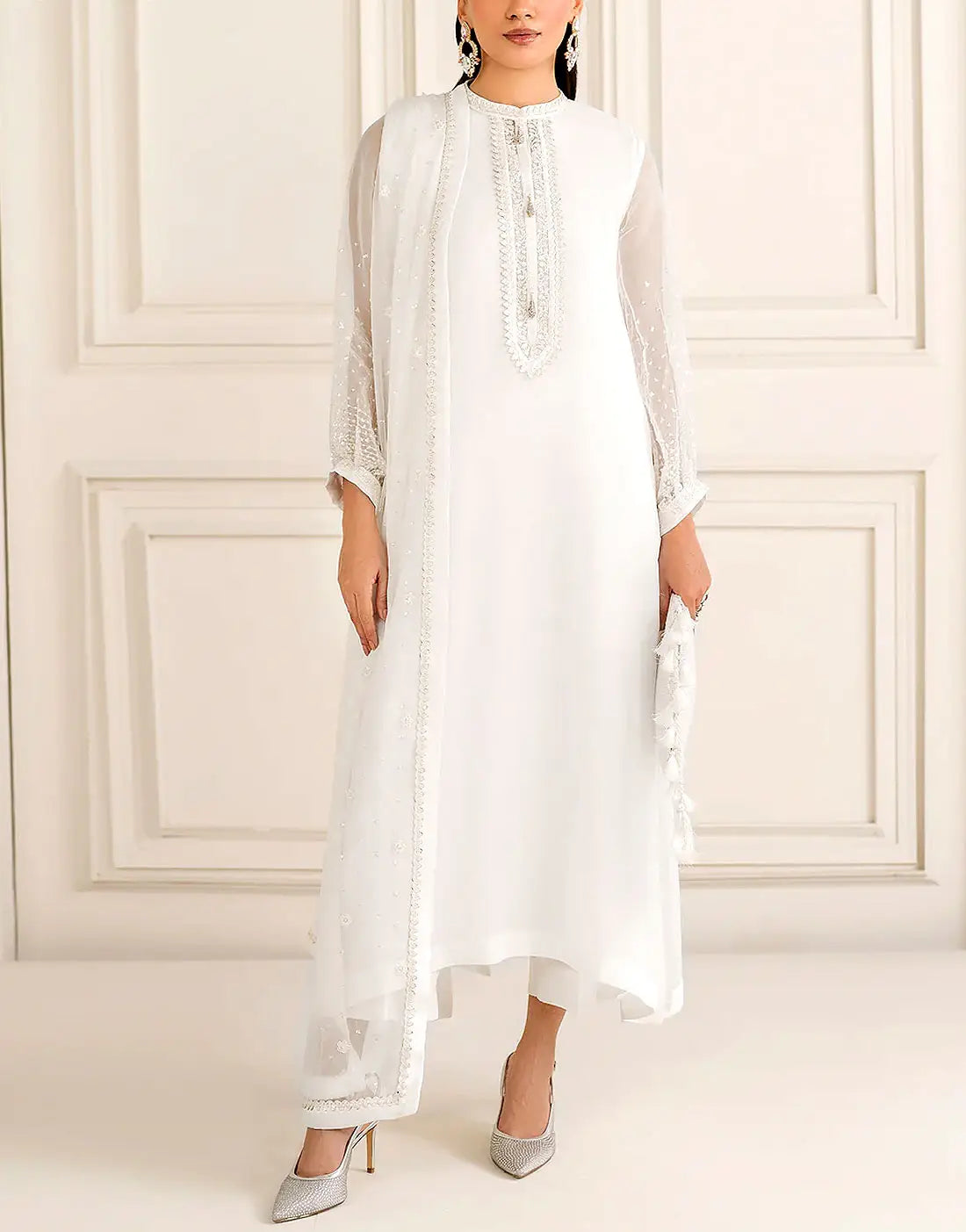 Decent Embroidered White Formal Chiffon Party Wear Dress