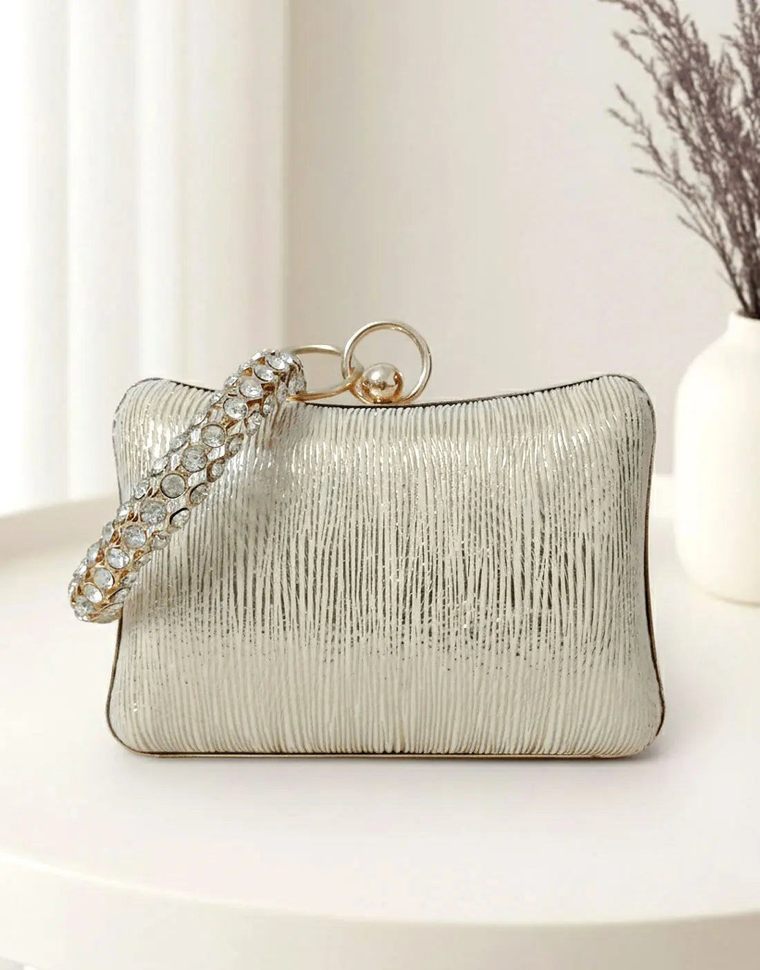 Elegant Silver Clutch Purse with Stylish Bangle Handle