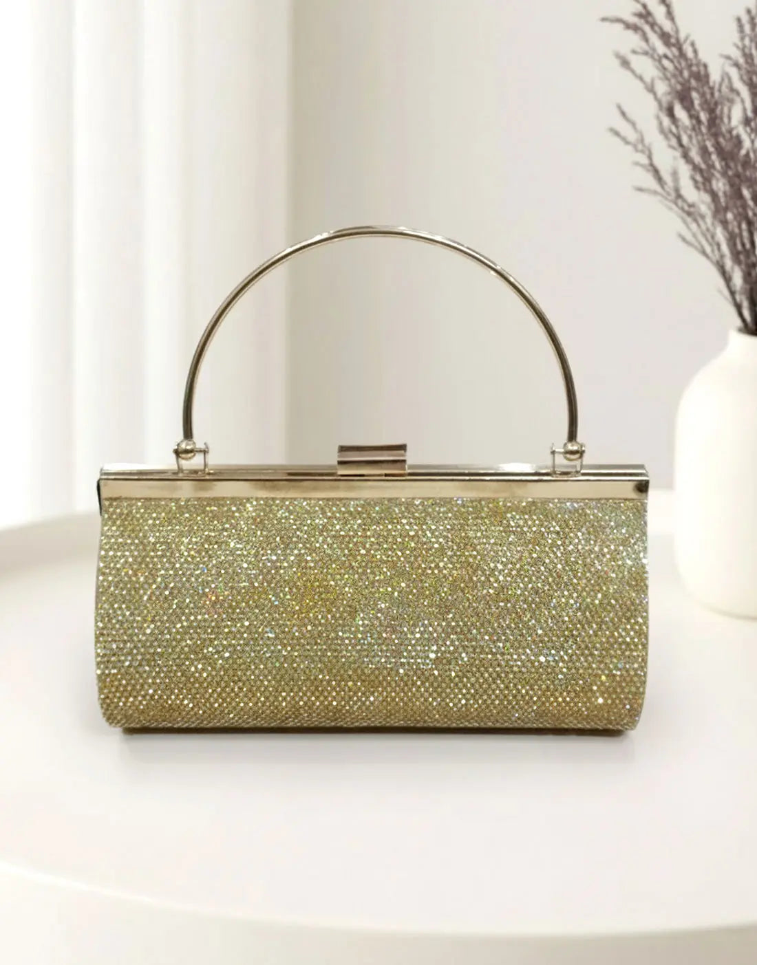 Elegant Party Wear Golden Clutch Purse for Women
