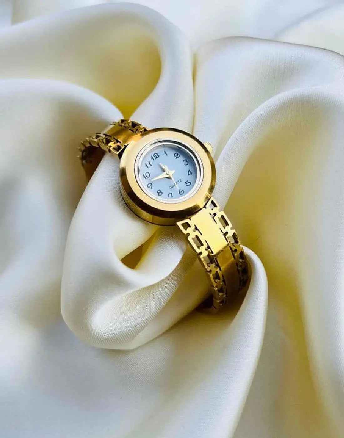 Luxury Gold Plated Stainless Steel Bangle Style Watch
