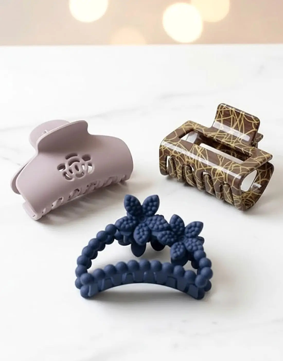 Non Slip Hair Catcher & Claw Clips for Girls & Women in Random Colors Designs