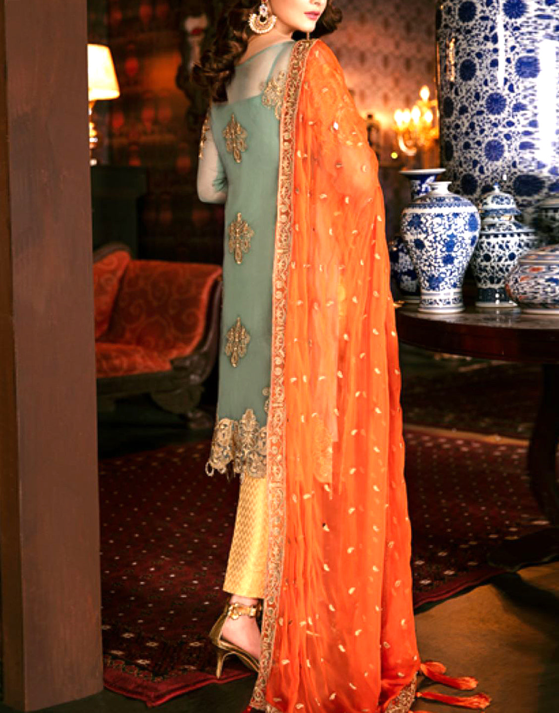 Heavy Mirror Work Embroidery Chiffon Wedding Dress with 4-Side Embroidered Dupatta