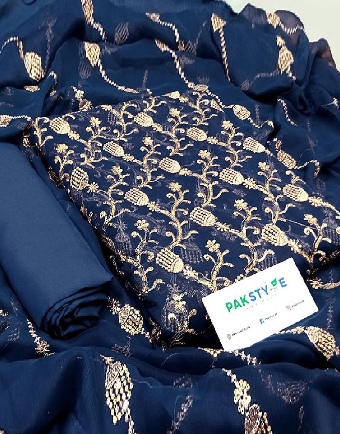Heavy Embroidered Chiffon Party Wear Dress 2024 with Embroidered Chiffon Dupatta