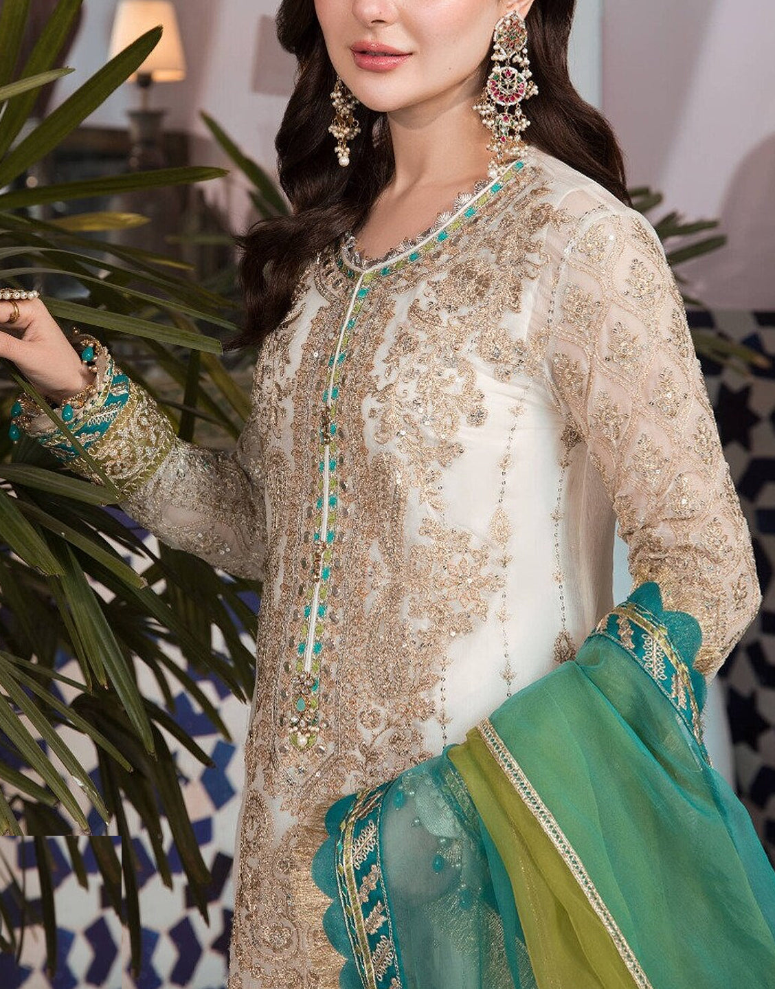 Luxury Heavy Embroidered Chiffon White Wedding Dress with Organza Dupatta