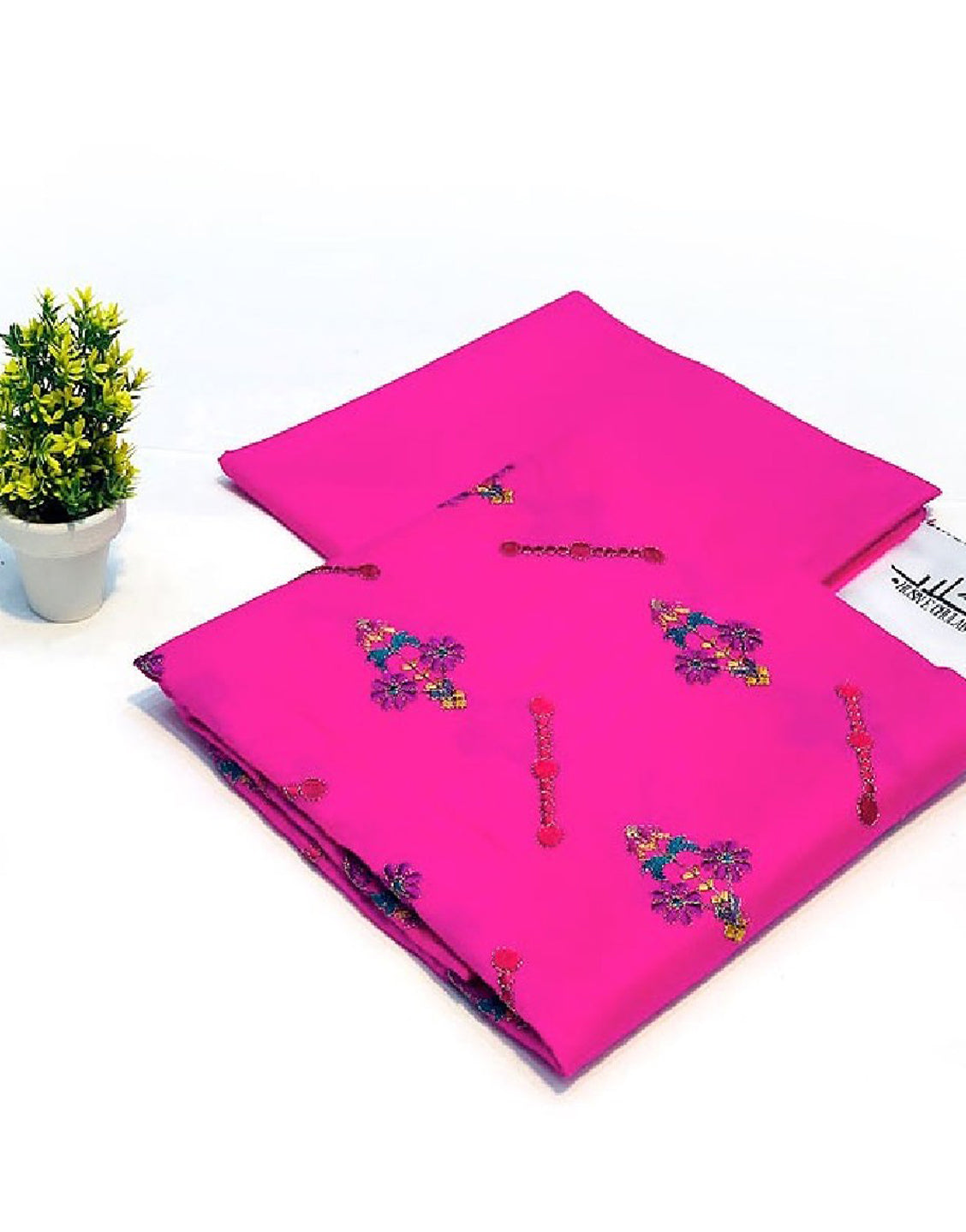 Elegant 2-Piece Embroidered Lawn Suit