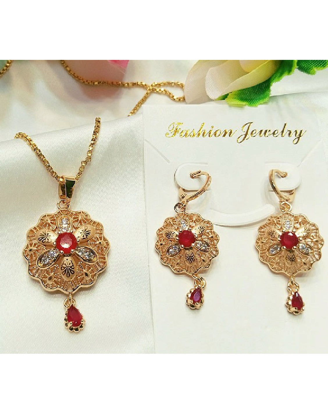 Adorable Flower Shaped Locket Set for Girls