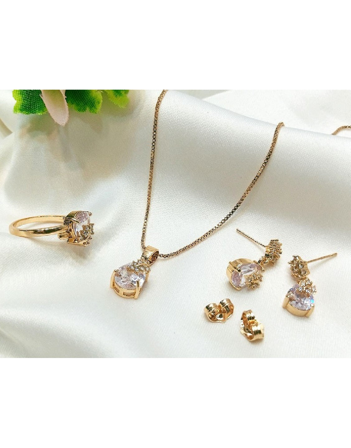 Beautiful Crystal Faux Ruby Necklace, Earrings & Ring Jewelry Set