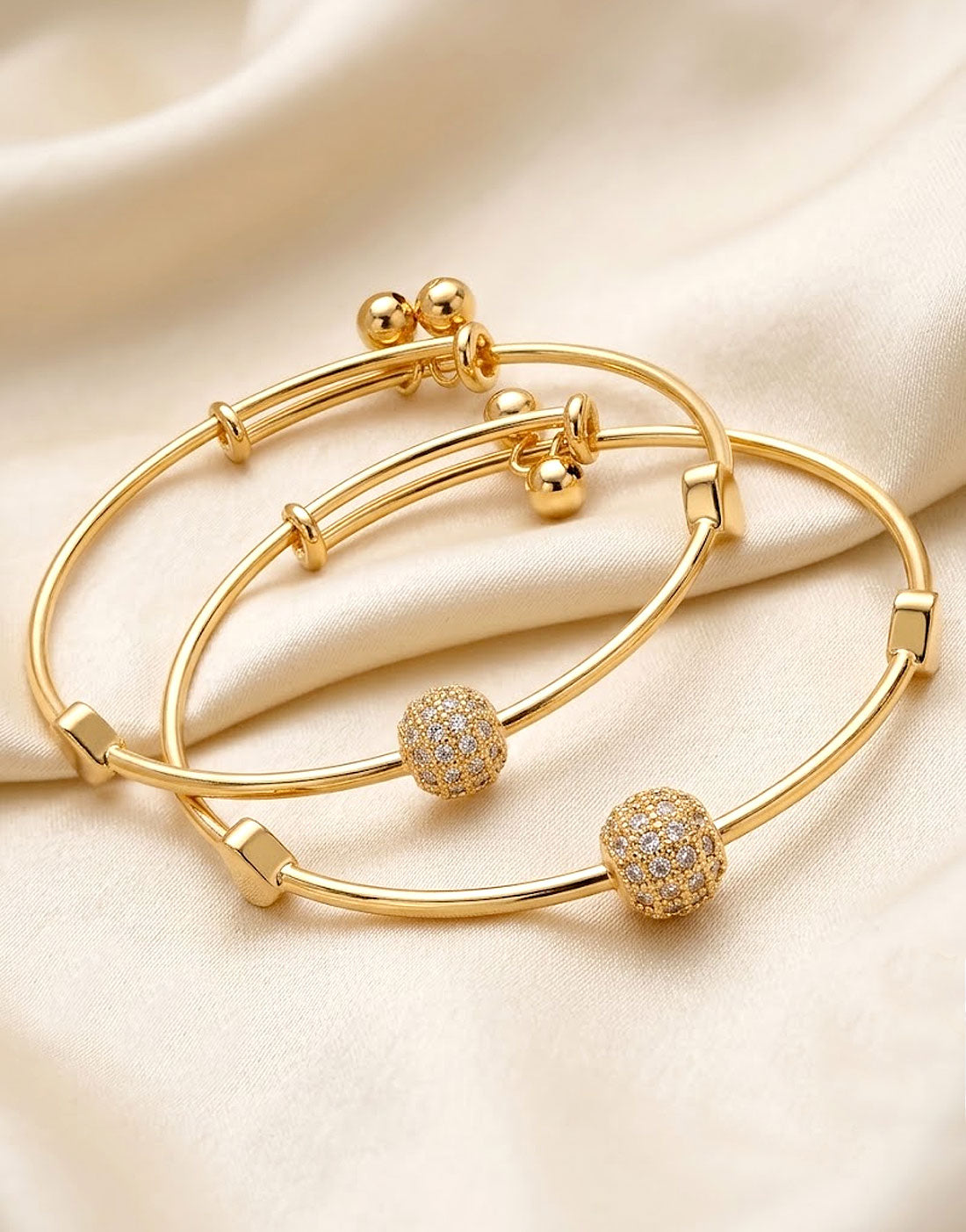 Pair of Adjustable Golden Bracelet Kara for Women