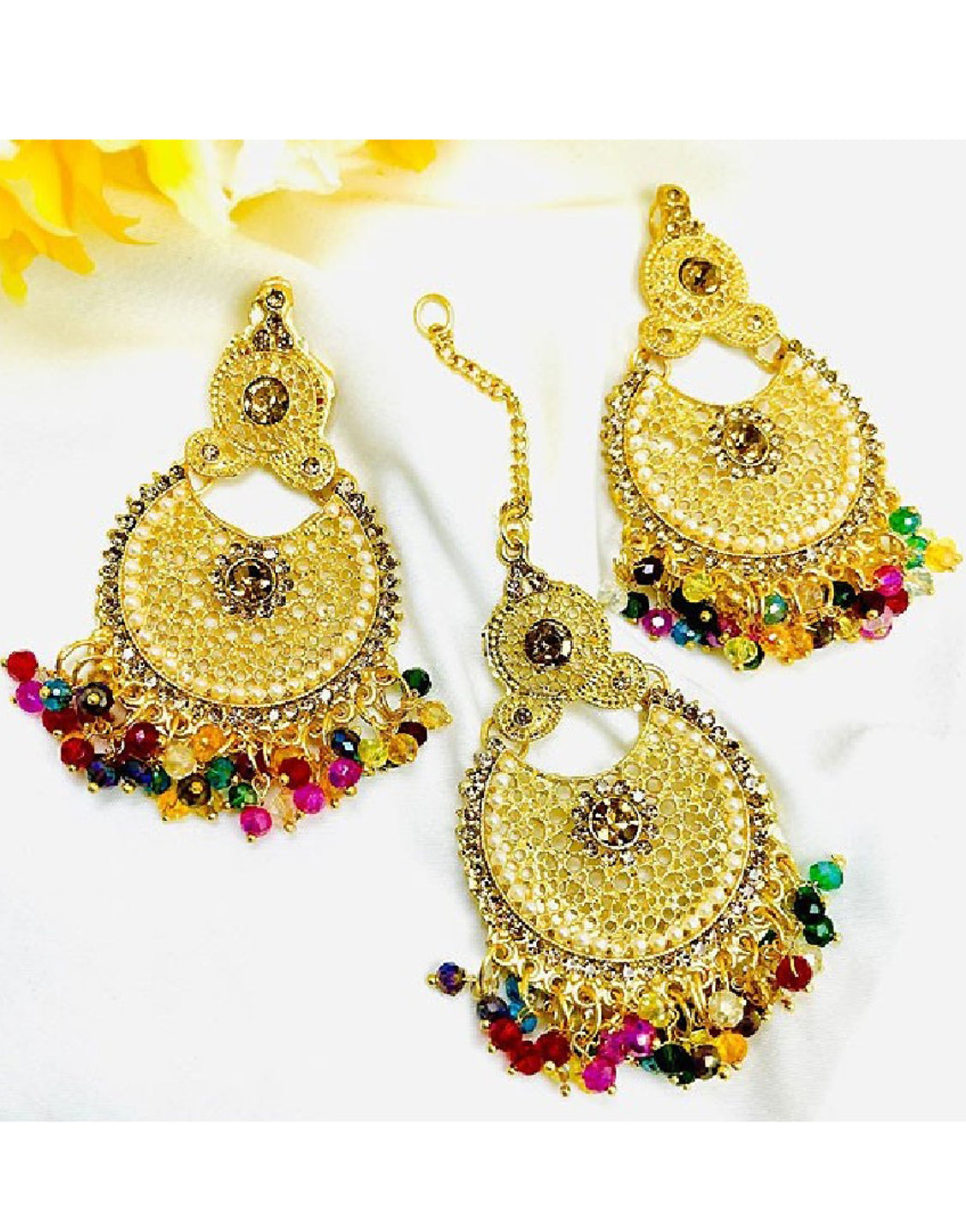 Set of Fancy Earrings & Maang Teeka
