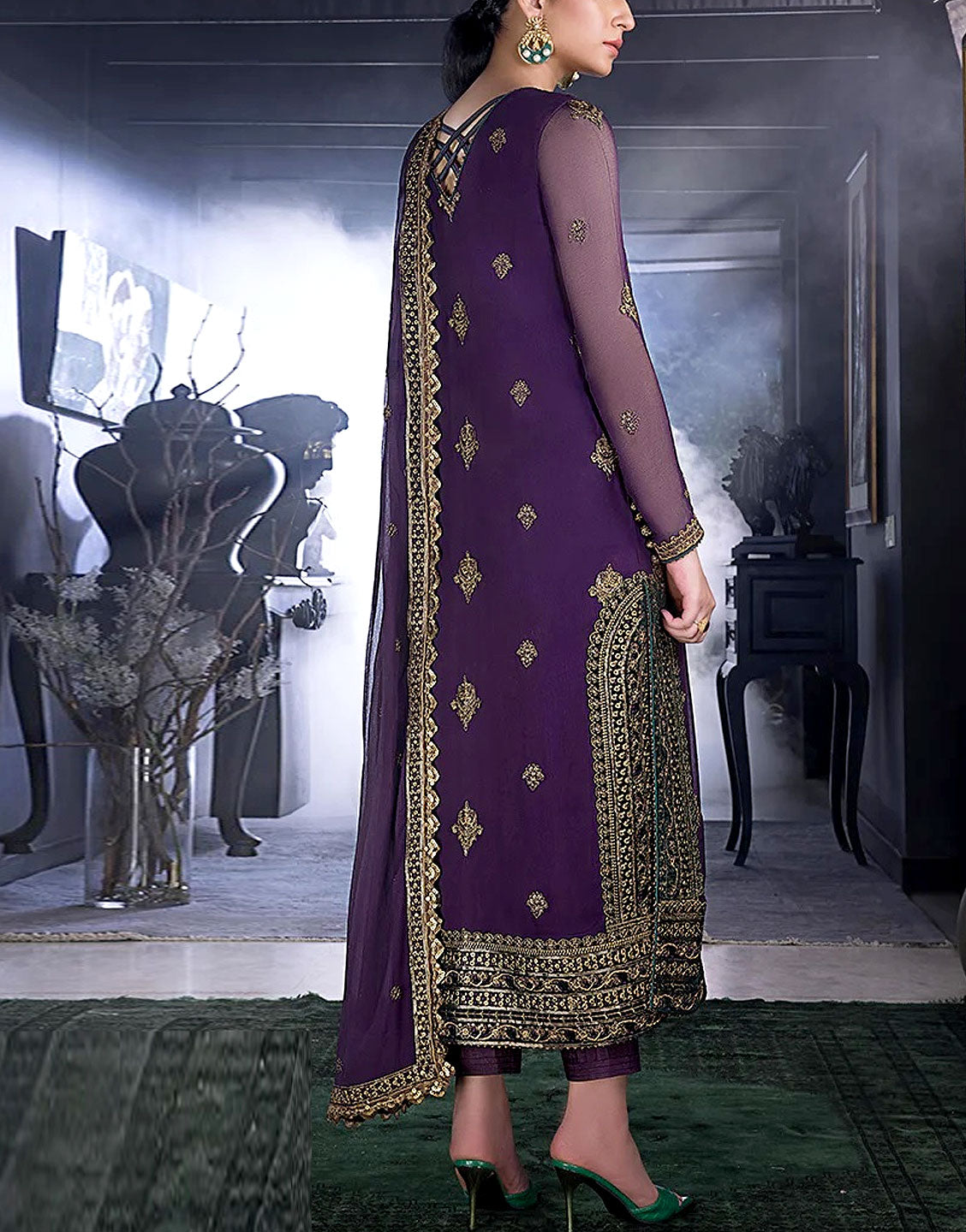 Elegant Embroidered Purple Chiffon Wedding Dress