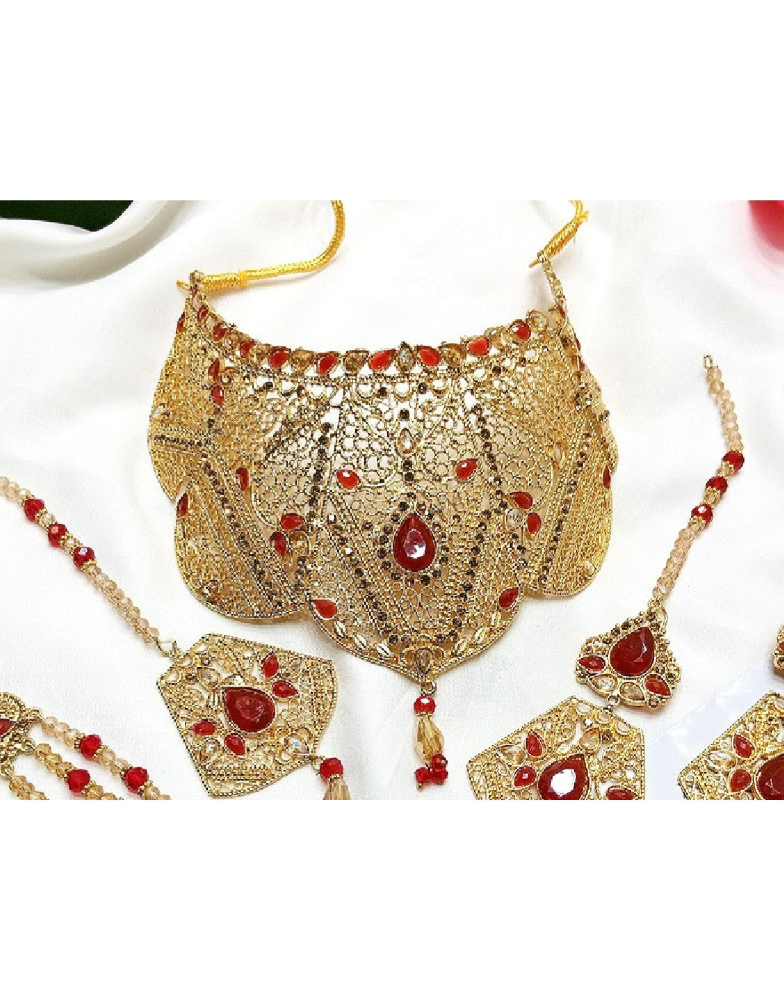 Bridal Collar Choker Jewellery Set with Earrings, Jhumar and Maang Teeka