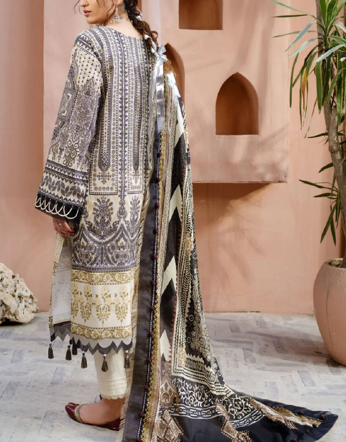 Firdous Digital Printed Lawn Suit Collection Online - Out of Stock