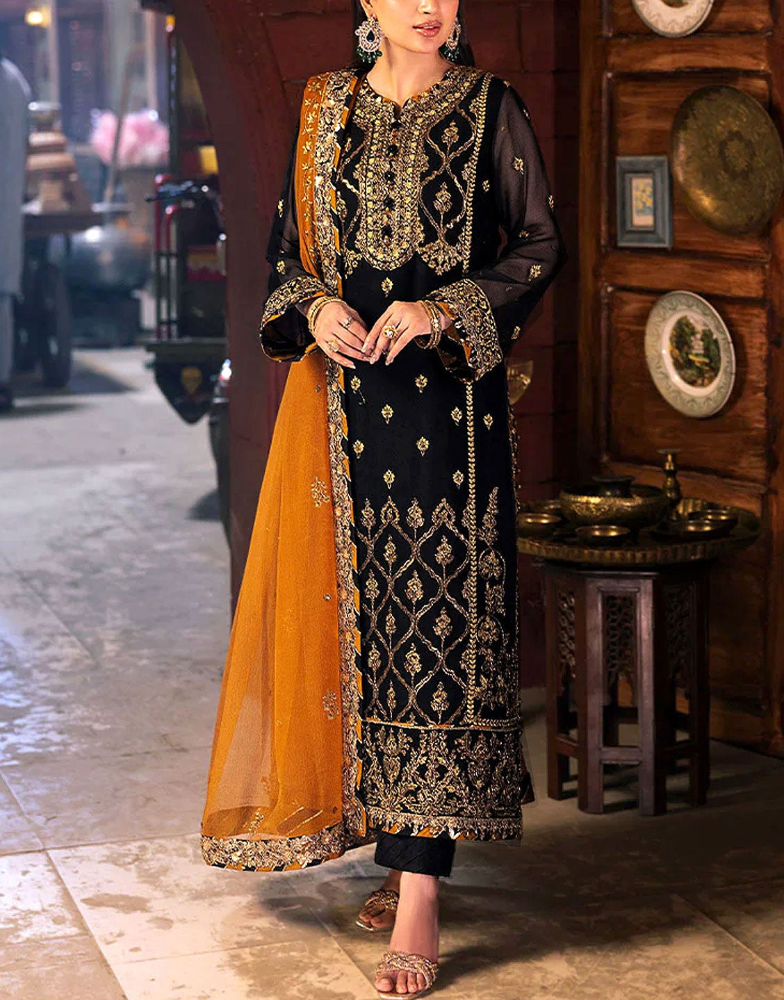 Luxury Heavy Embroidered Black Chiffon Wedding Wear Dress 
