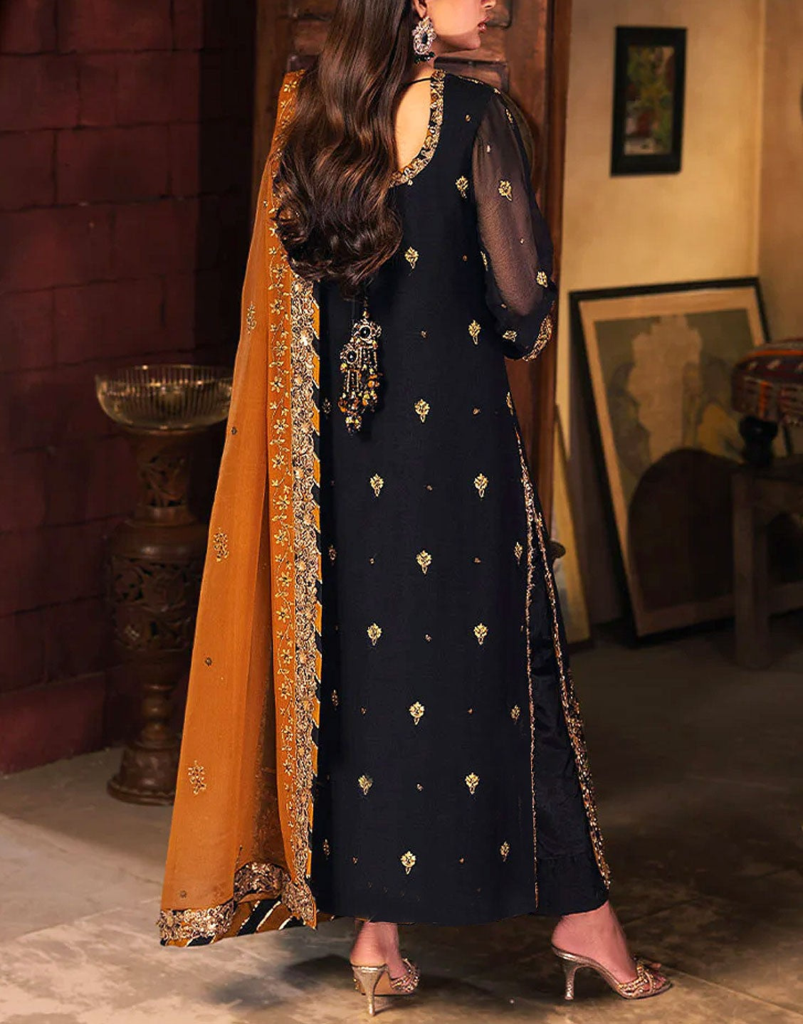 Luxury Heavy Embroidered Black Chiffon Wedding Wear Dress