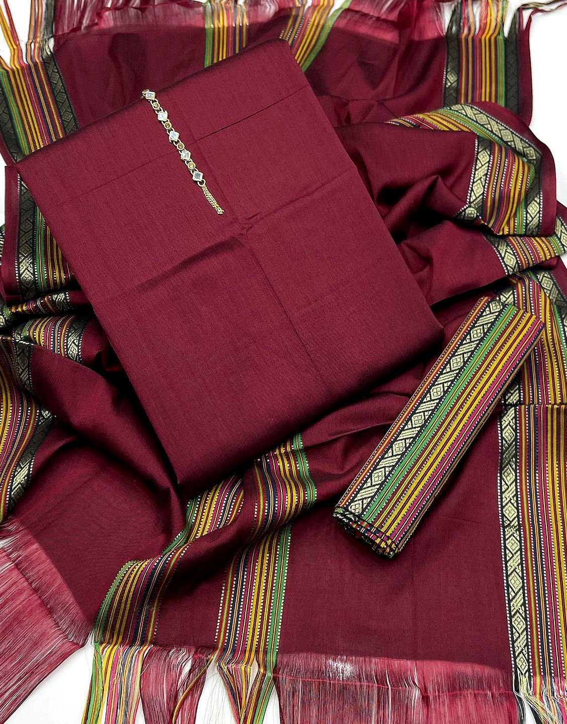 Traditional 3-Pieces Maroon Sussi Dress 