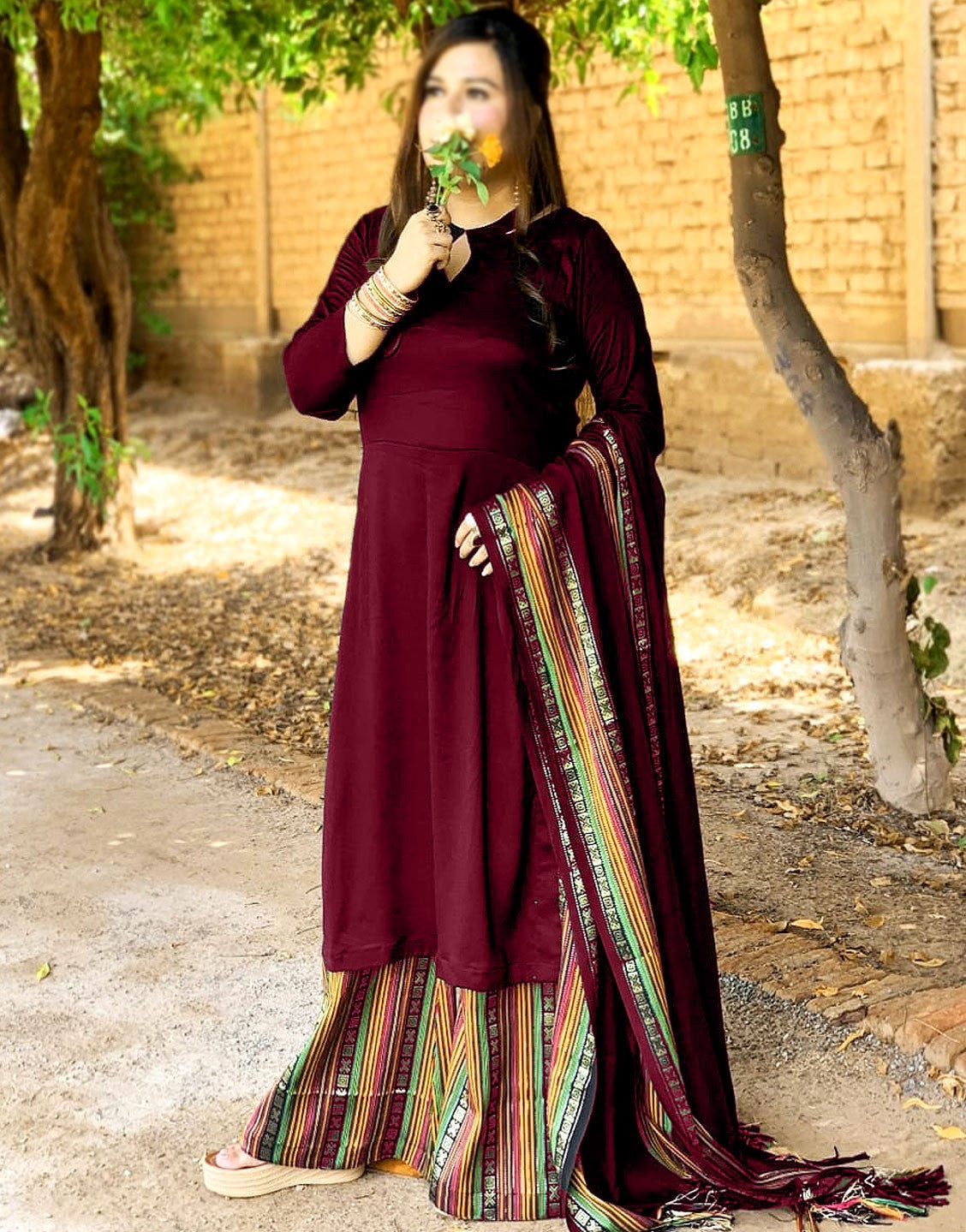 Traditional 3-Pieces Maroon Sussi Dress