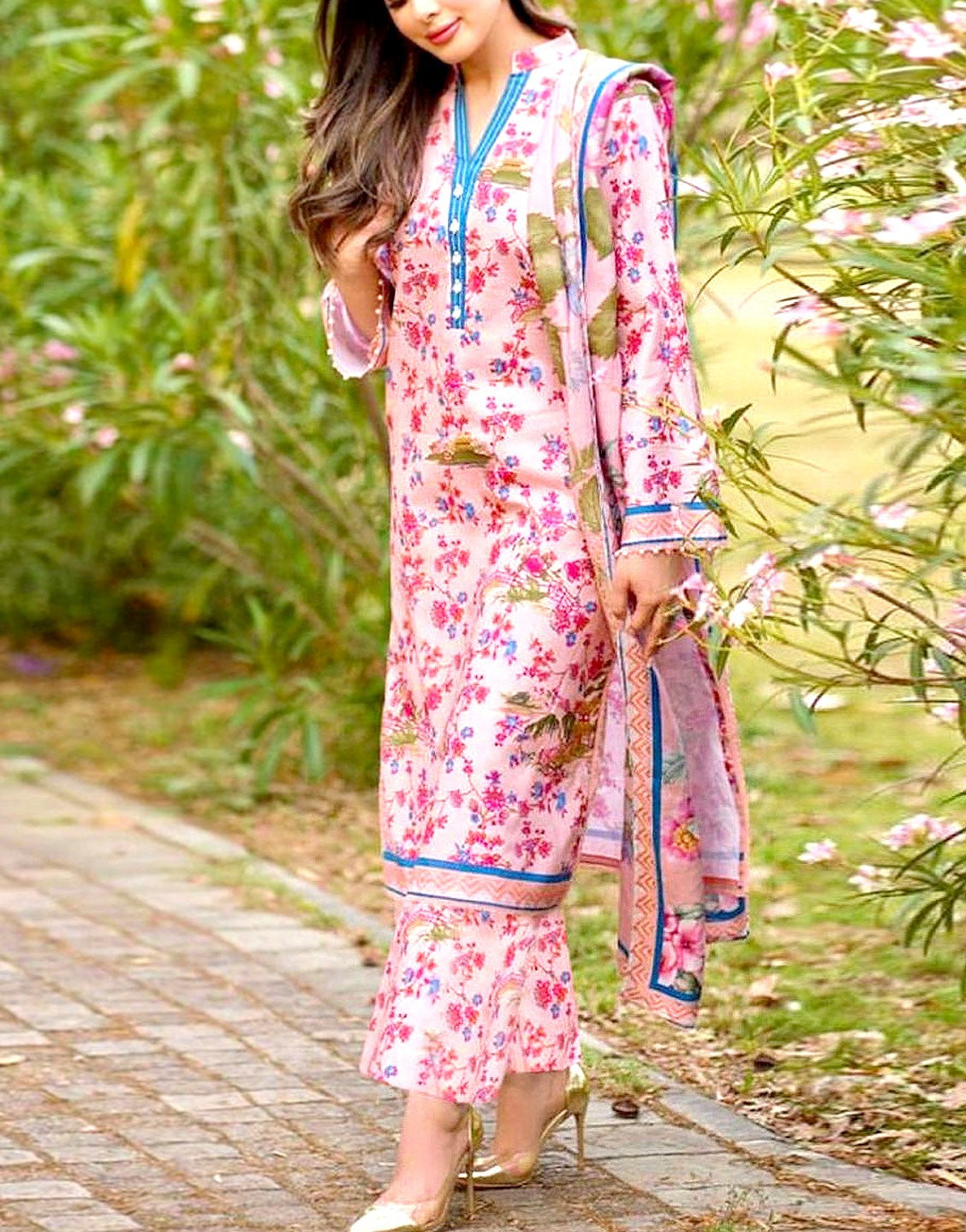 Digital All-Over Print Karandi Dress  with Karandi Dupatta