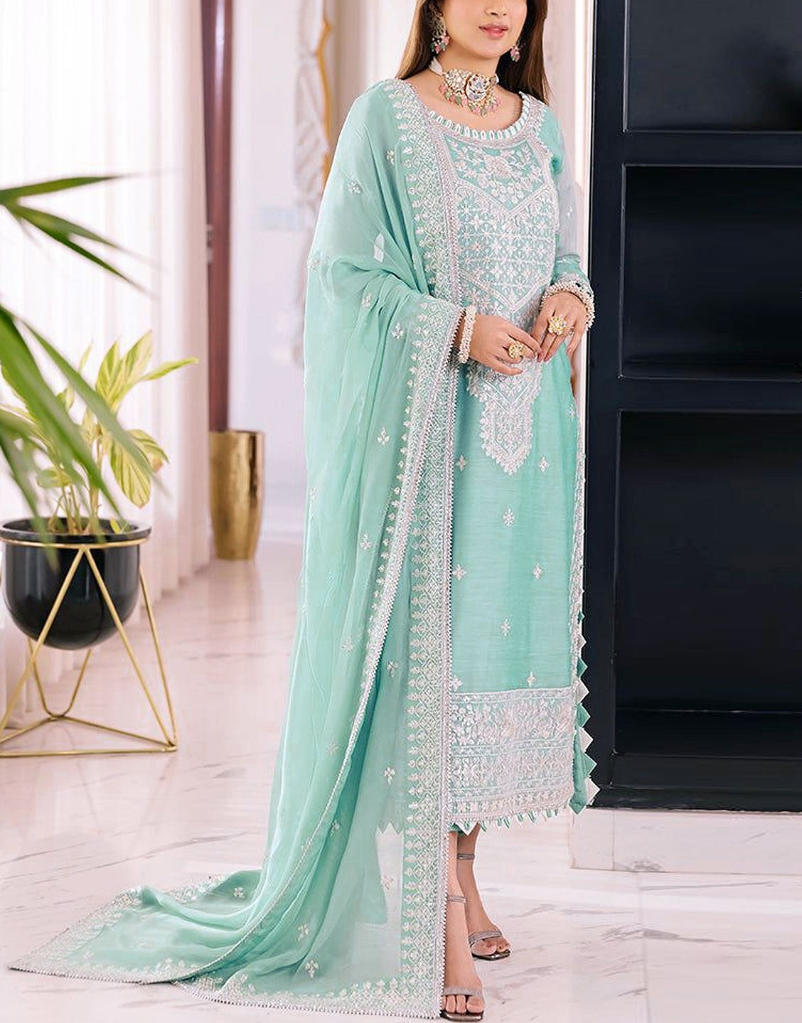 Heavy Embroidered Formal Chiffon Wedding Wear Dress 
