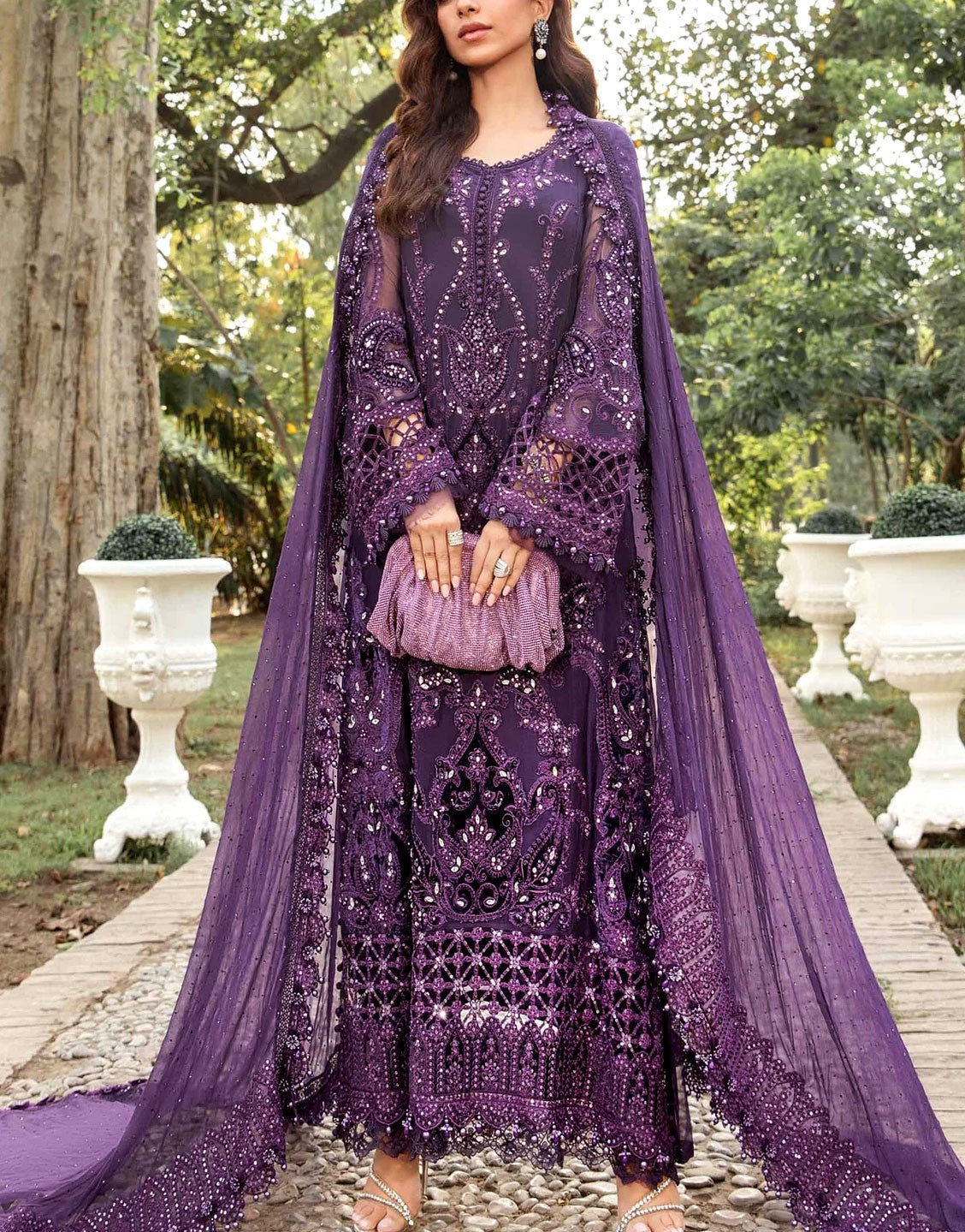 Luxury Handwork Heavy Embroidered Chiffon Wedding Dress 