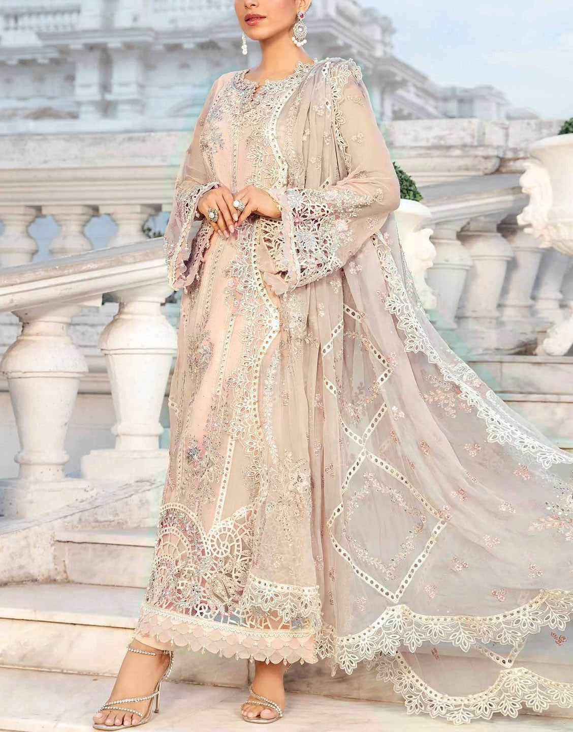 Luxury Heavy Embroidered Fancy Chiffon Wedding Dress 