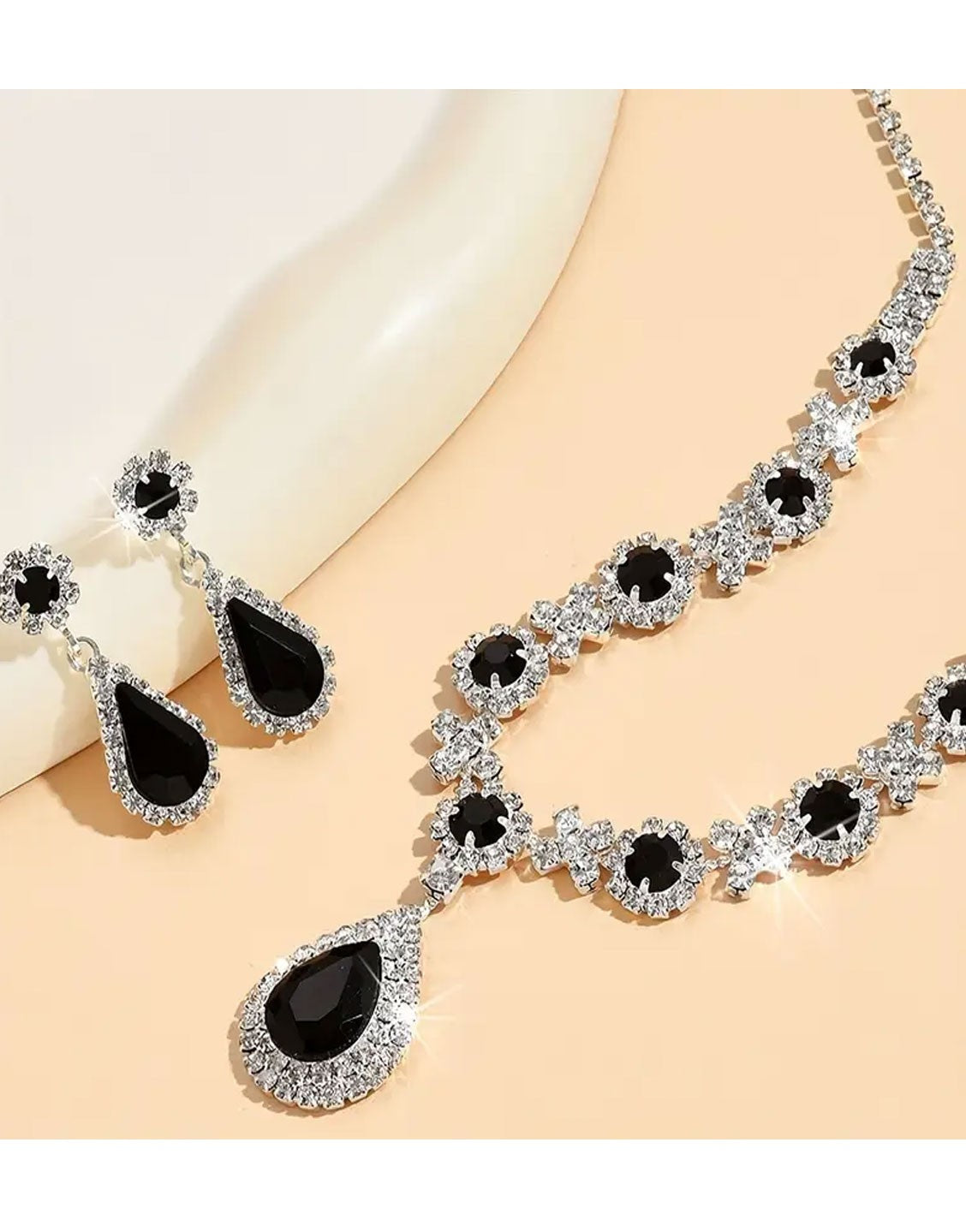 Adorable Silver Plated Jewelry Set, Necklace & Drop Earrings - Perfect for Weddings & Parties