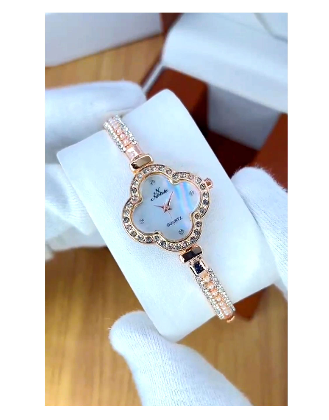 Trendy Four Leaf Clover Bracelet Watch for Girls - Out of Stock
