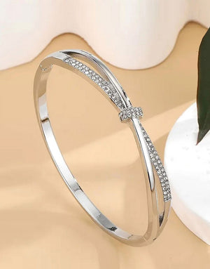 Luxury Silver Bangle Bracelet with Synthetic Rhinestones for Girls