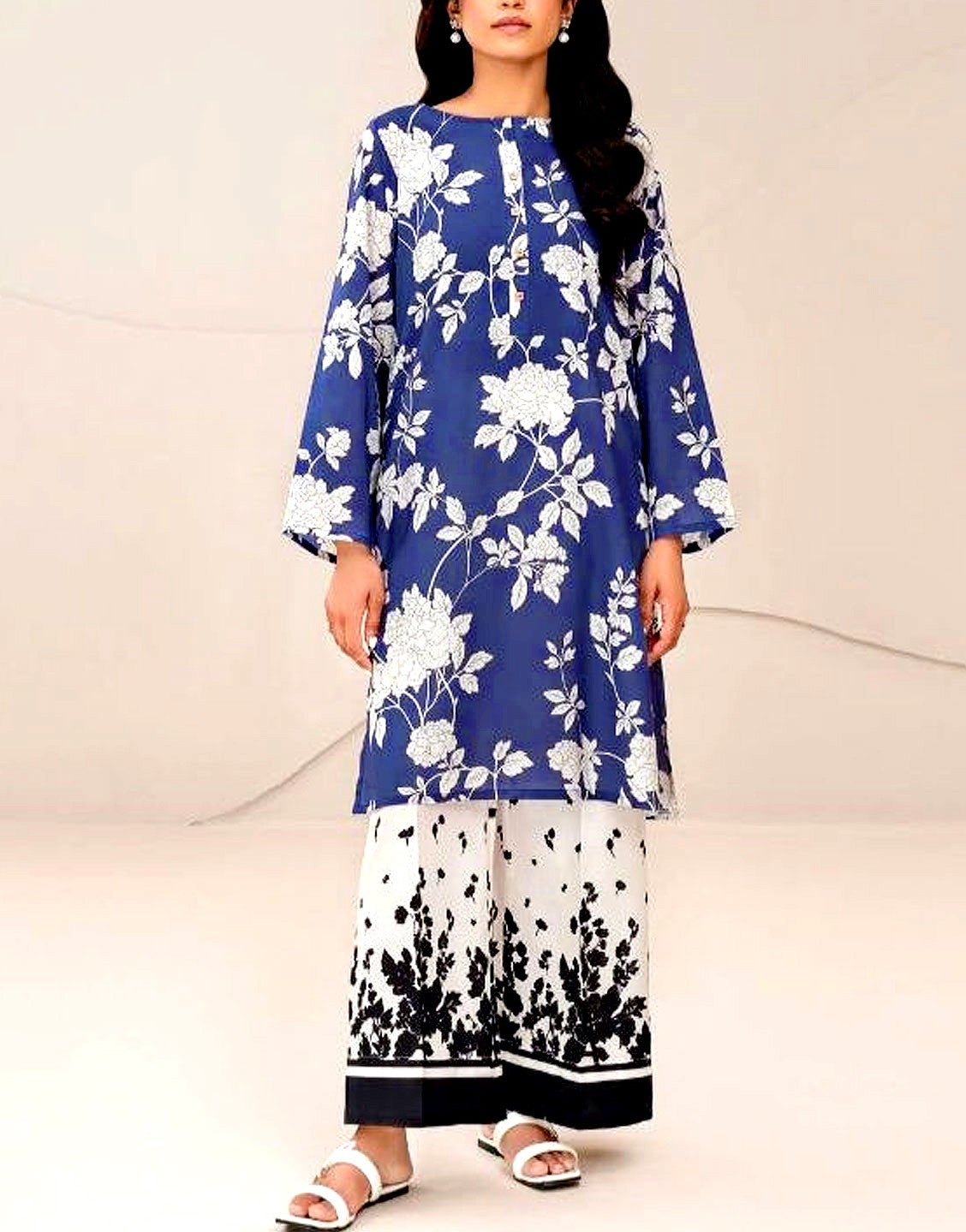 IB Bonanza All-Over Digital Print 3-Piece Linen Suit  with Linen Dupatta