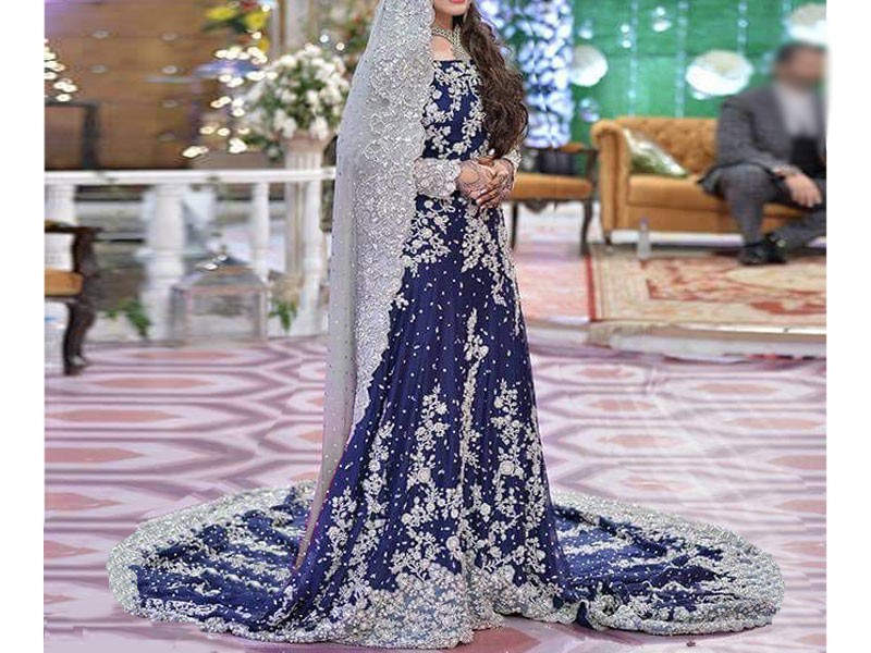 Ladies Dresses Buying Guide