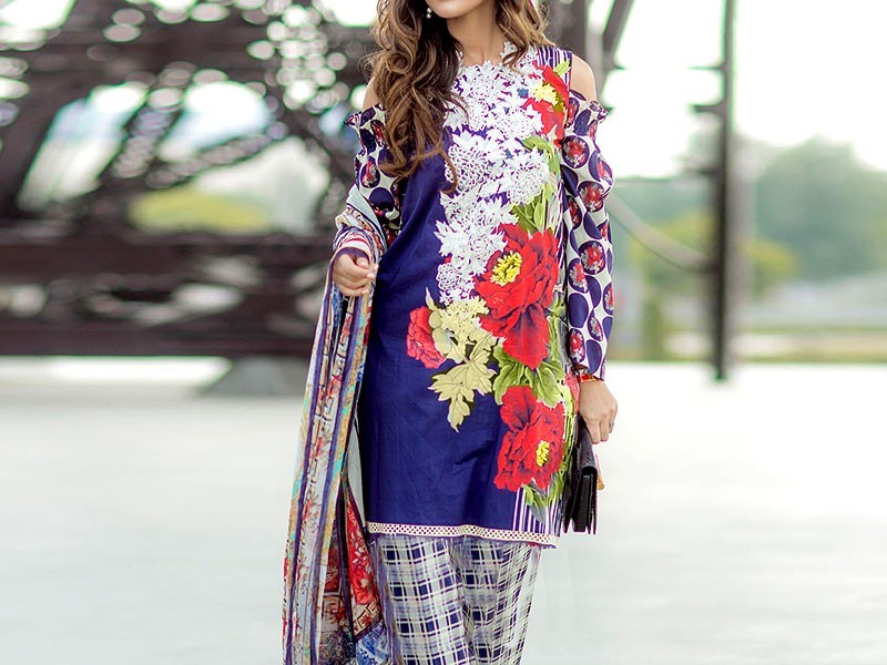 Best Khaddar Dresses Designs 2019-20 in Pakistan
