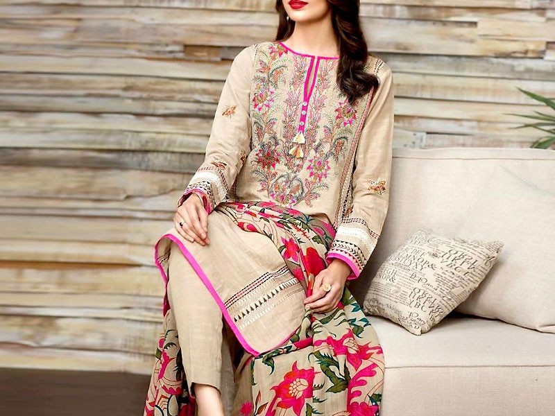 Best Khaddar Dresses Designs 2019-20 in Pakistan