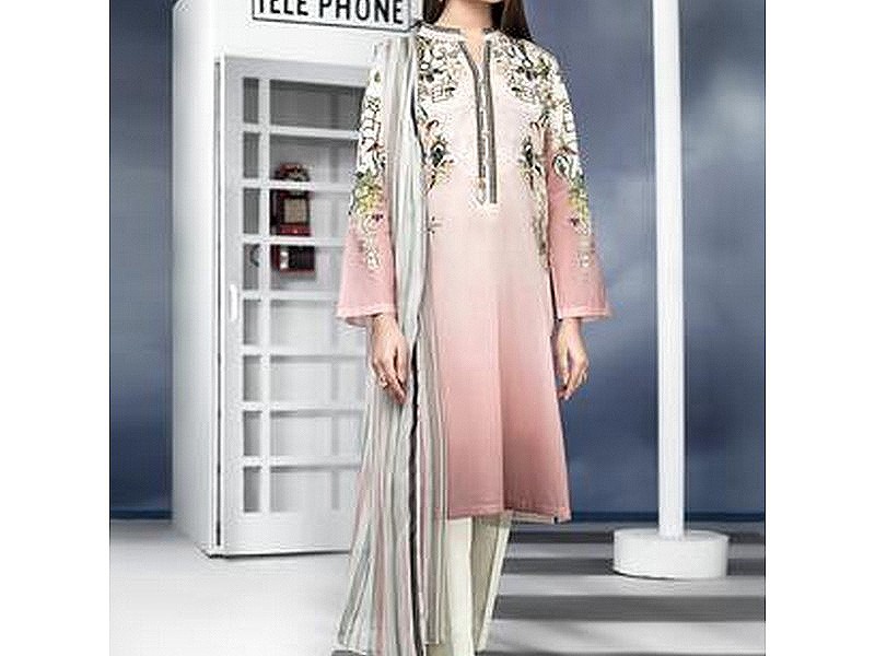 Elegant Embroidered Lawn Suit 2024 with Chiffon Dupatta