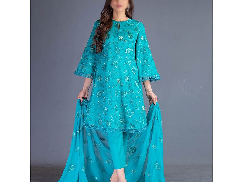 Elegant 2-Piece Embroidered Lawn Dress 2024