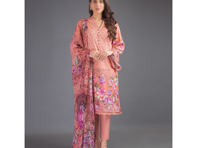 Elegant 2-Piece Embroidered Lawn Dress 2024