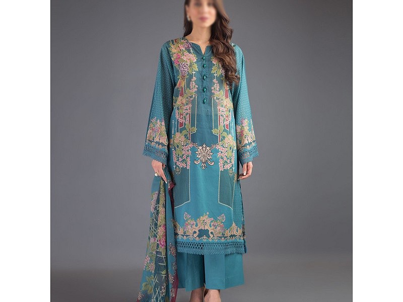 Elegant 2-Piece Embroidered Lawn Dress 2024