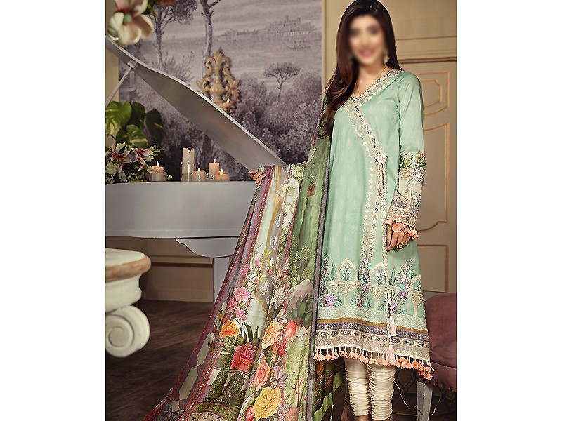 Elegant Sequins Embroidered Lawn Suit 2024 with Diamond Organza Dupatta