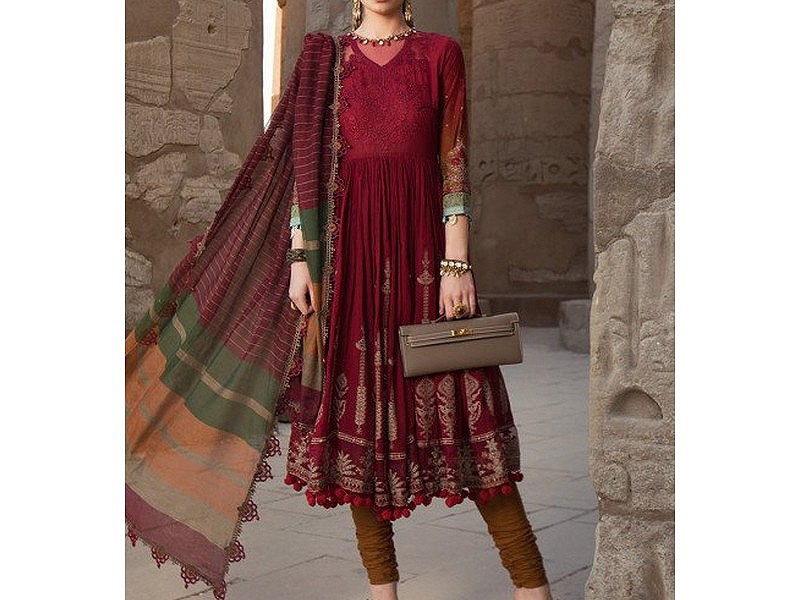 Elegant 2-Piece Embroidered Lawn Dress 2024