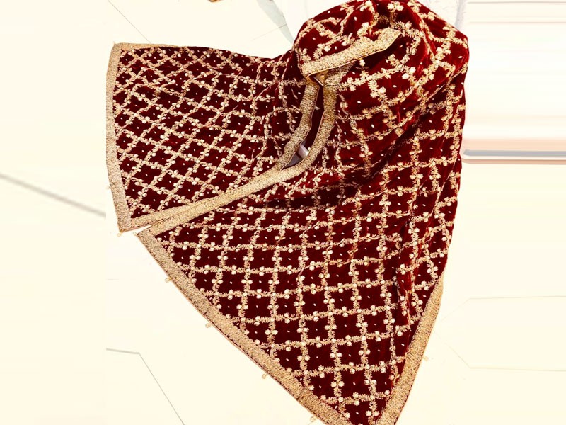 Luxury Bridal Velvet Shawls 2025 in Pakistan