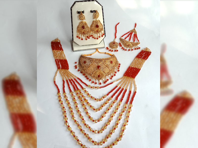 Beautiful Red Faux Ruby Necklace, Earrings & Ring Jewelry Set